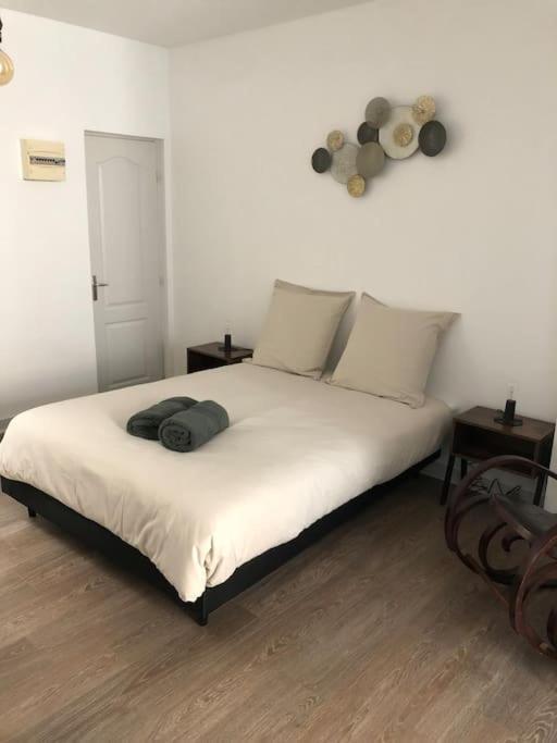 Appartement En Duplex A オーソンヌ エクステリア 写真