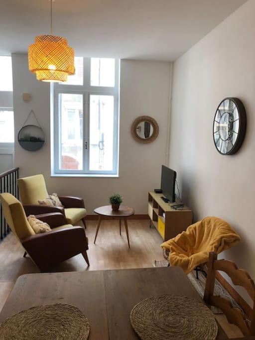Appartement En Duplex A オーソンヌ エクステリア 写真